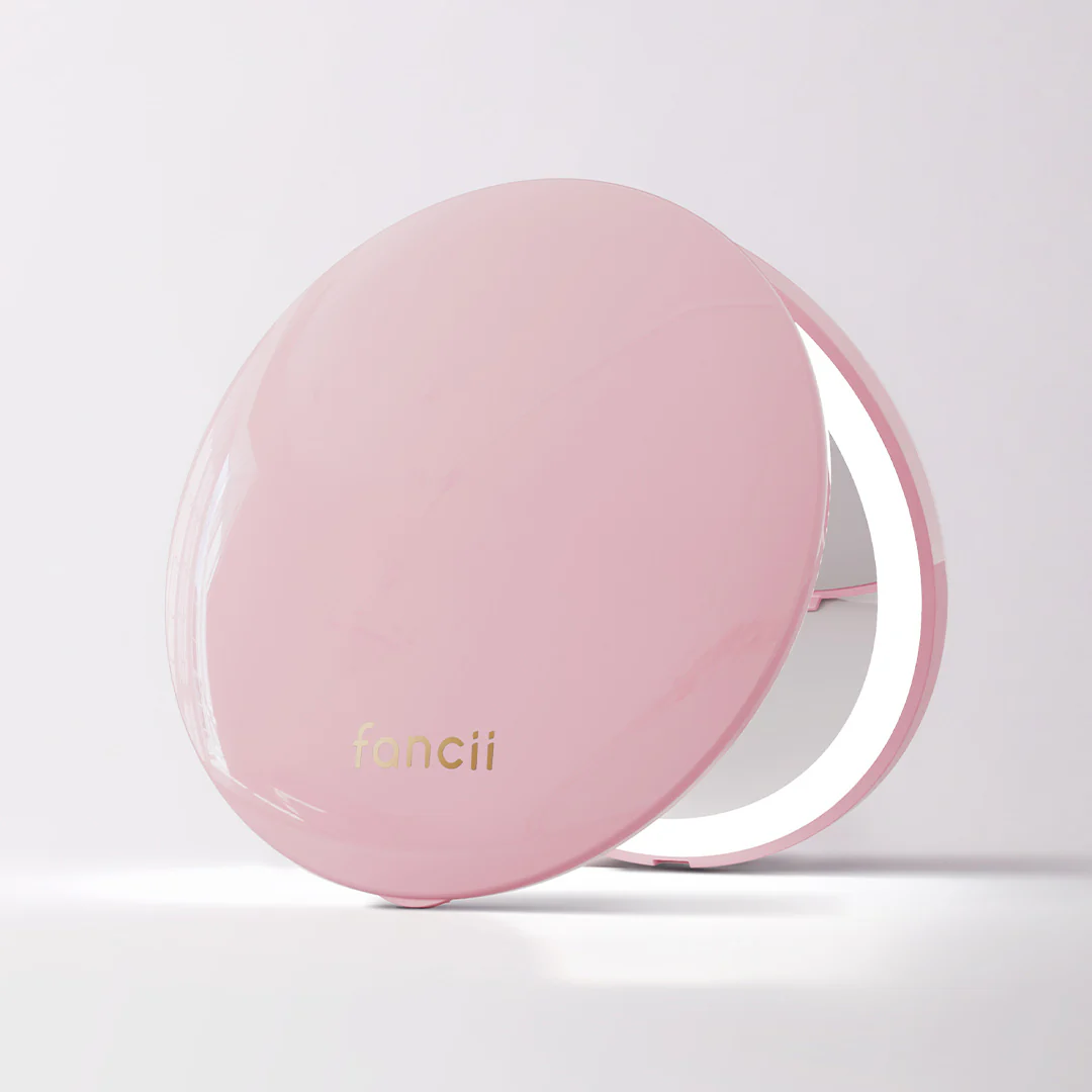 Glowcation Station - Image 7