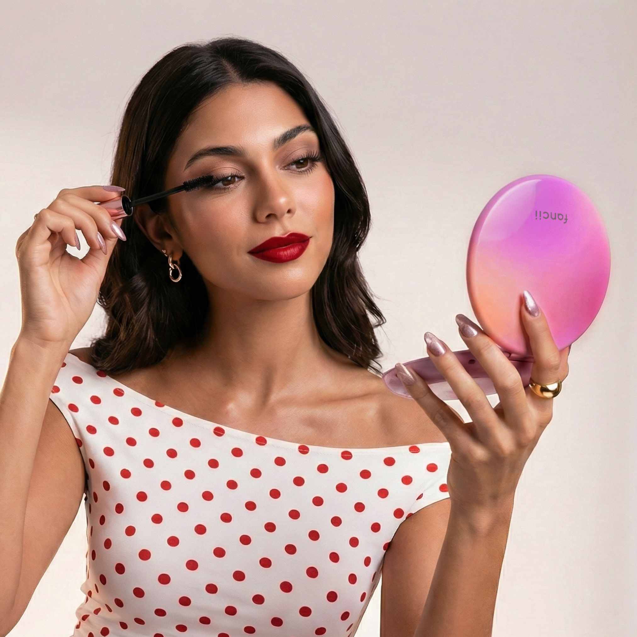 Taylor LED Compact Mirror - Image 31
