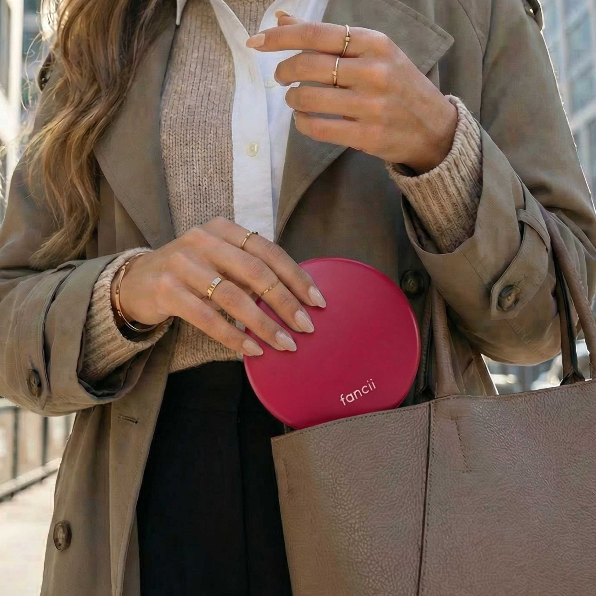Taylor LED Compact Mirror - Image 39
