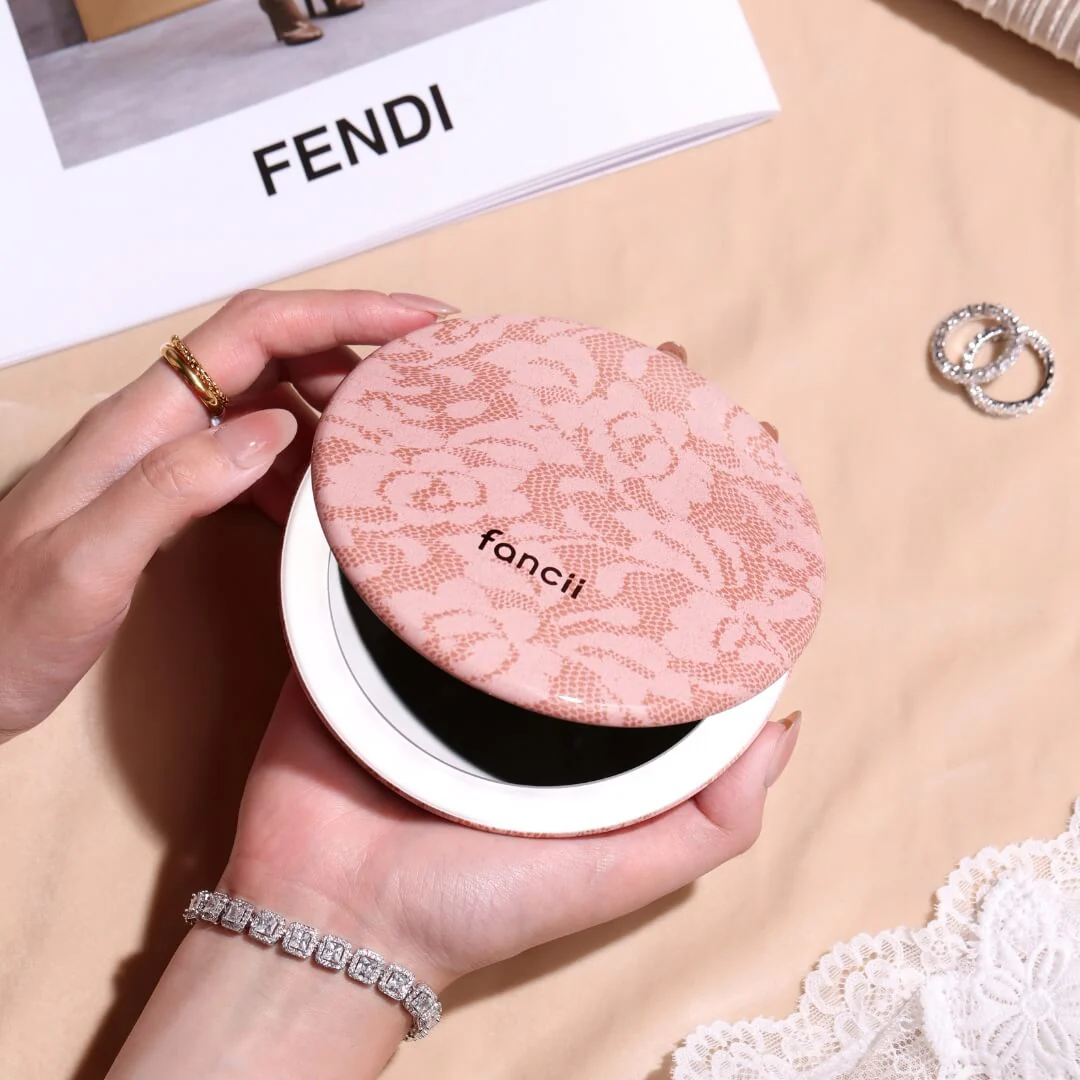 Taylor LED Compact Mirror - Image 98